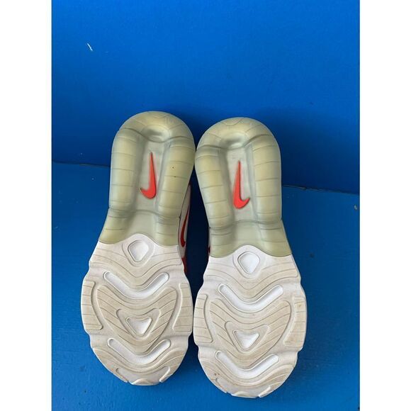 NIKE AIR MAX 200 WHITE UNIVERSITY RED SILVER AQ2568-100 Size 9 - Picture 5 of 6